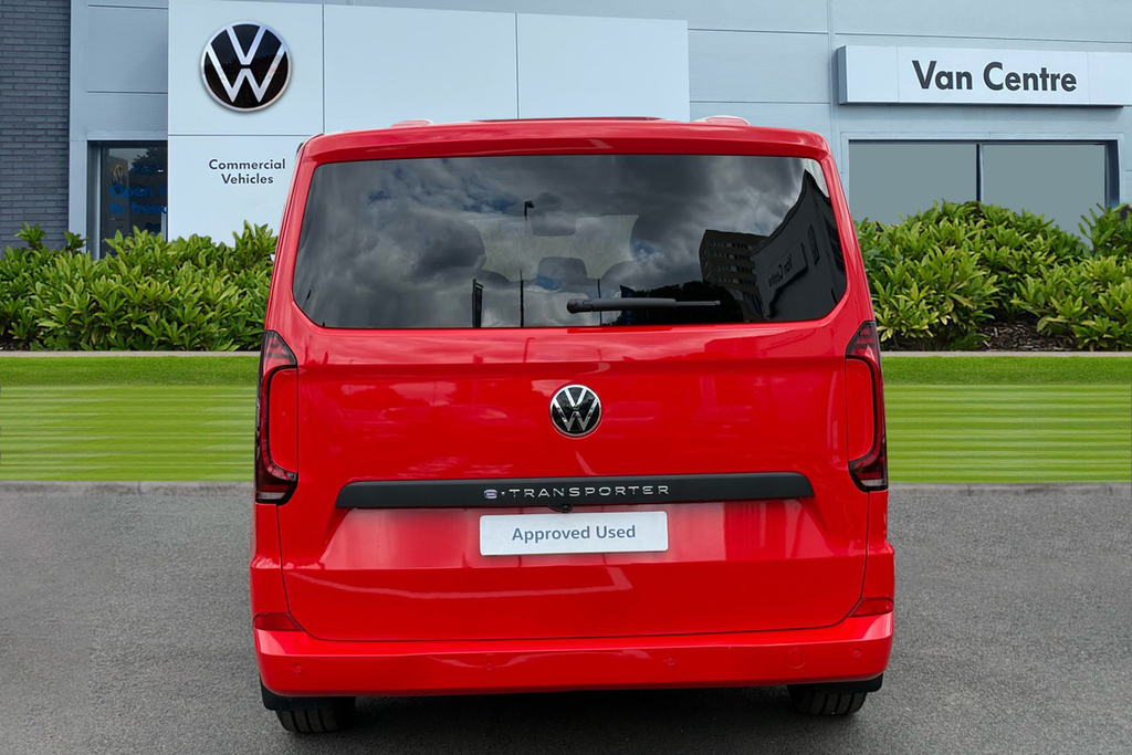Volkswagen E-Transporter 218Ps 65Kwh Commerce Pro Kombi Van Red #4