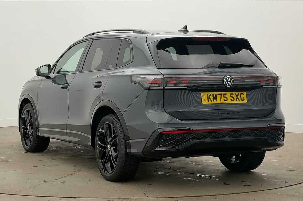 Volkswagen Tiguan 2.0 Tdi R-line Dsg Grey #3