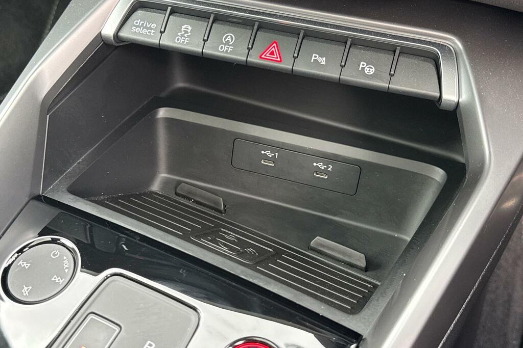 Audi S3 Tfsi Black Edition Quattro S Tronic Black #59