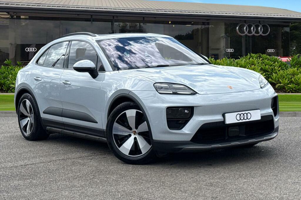 Porsche Macan 100Kwh 4 4Wd Grey