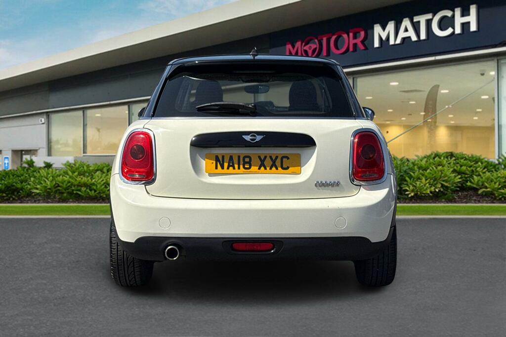 Mini Hatch 1.5 Cooper Euro 6 Ss White #4