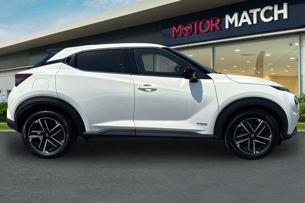 Nissan Juke 1.6 N-connecta Euro 6 DS24GWN White #3