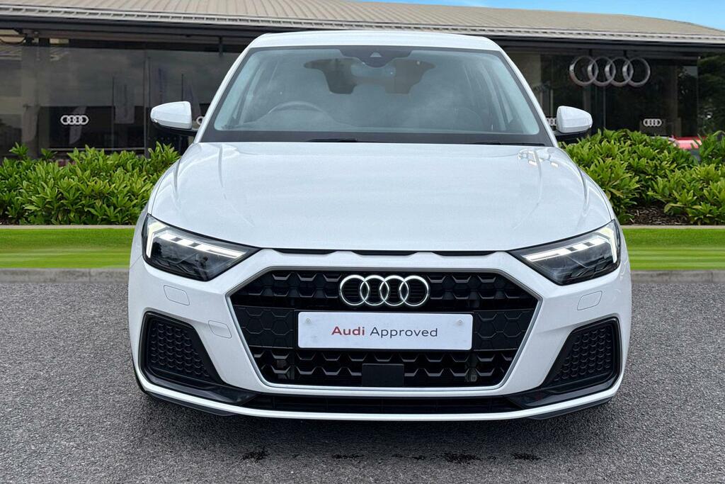 Audi A1 Sport 30 Tfsi 116 Ps 6-Speed MV70YDM White #5
