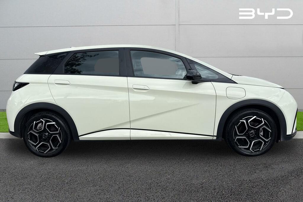 Byd Dolphin 44.9Kwh Boost White #3