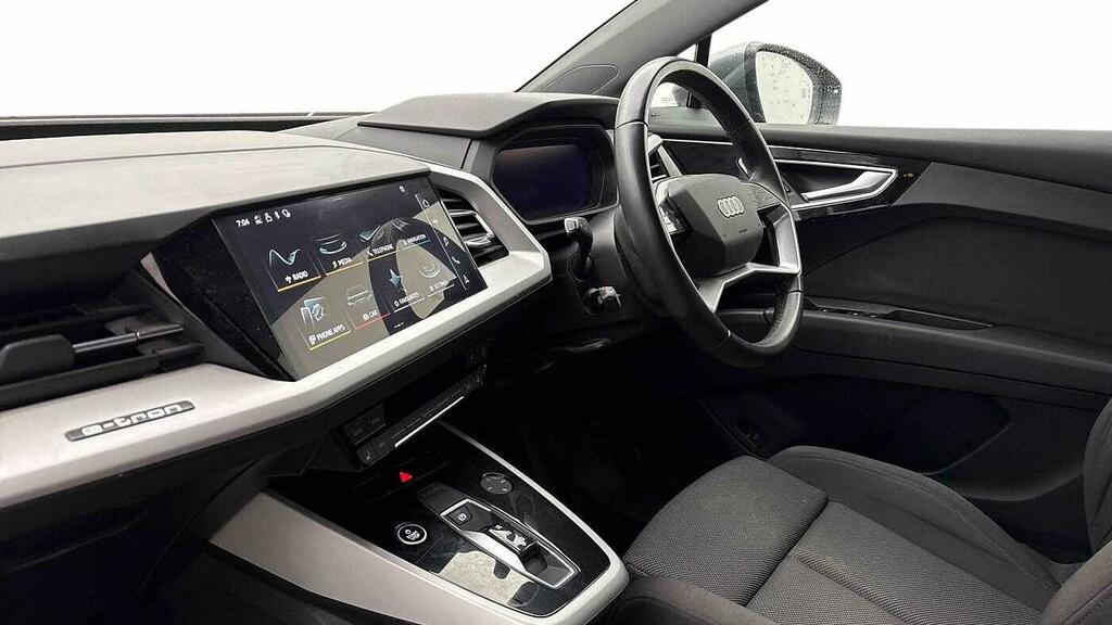 Audi Q4 E Tron Q4 Sport 40 E-tron 150,00 Kw Grey #2