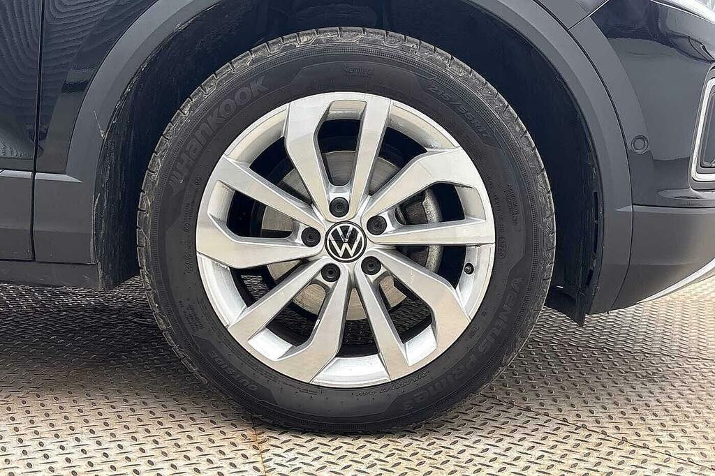 Volkswagen T-Roc 1.5 Tsi Match Dsg Black #5