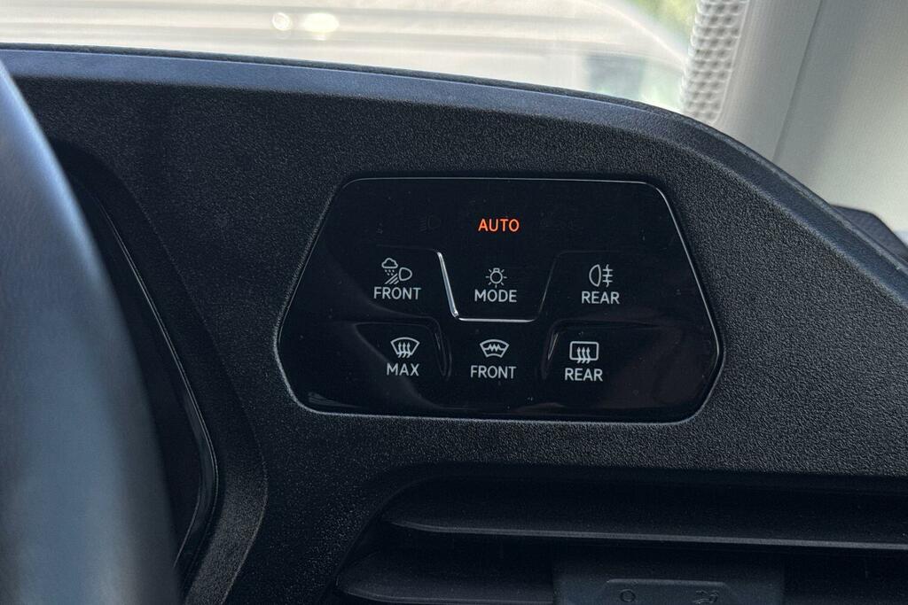 Volkswagen Caddy Maxi 1.5 Tsi Ehybrid C20 Commerce Pro Van L White #38