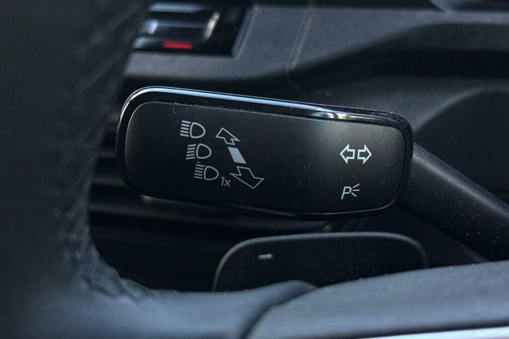 Volkswagen Caddy Maxi 1.5 Tsi Ehybrid C20 Commerce Pro Van L White #39