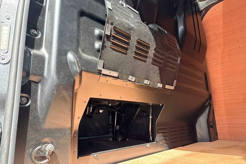 Volkswagen Transporter T28 Panel Van Commerce Pro Swb 110 Ps 2.0 Tdi 6Sp Grey #32