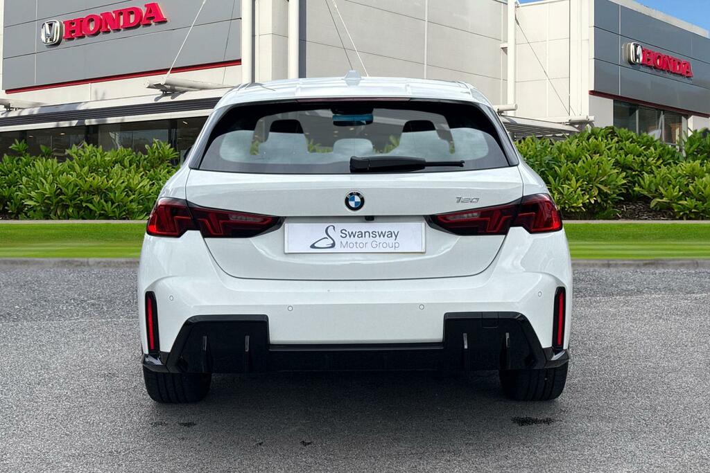 BMW 1 Series 120 M Sport Step MT25YOV White #5