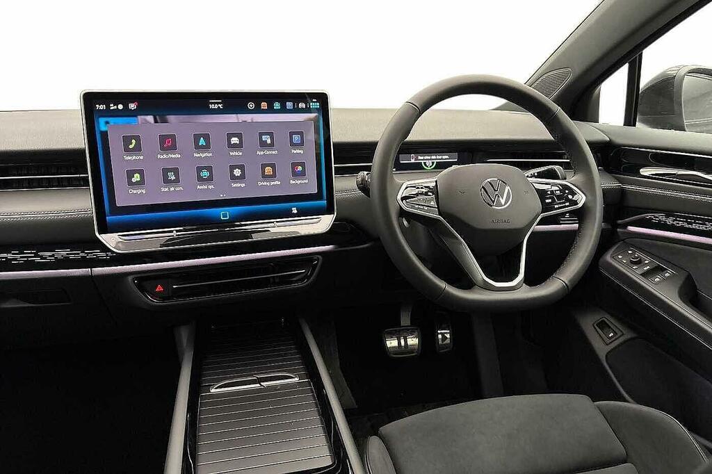 Volkswagen ID.7 210Kw Match Pro Plus 77Kwh Black #2