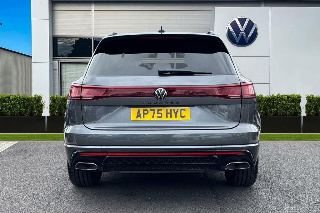 Volkswagen Touareg 3.0 V6 Tdi 4Motion 286 Black Edition Tip Grey #4