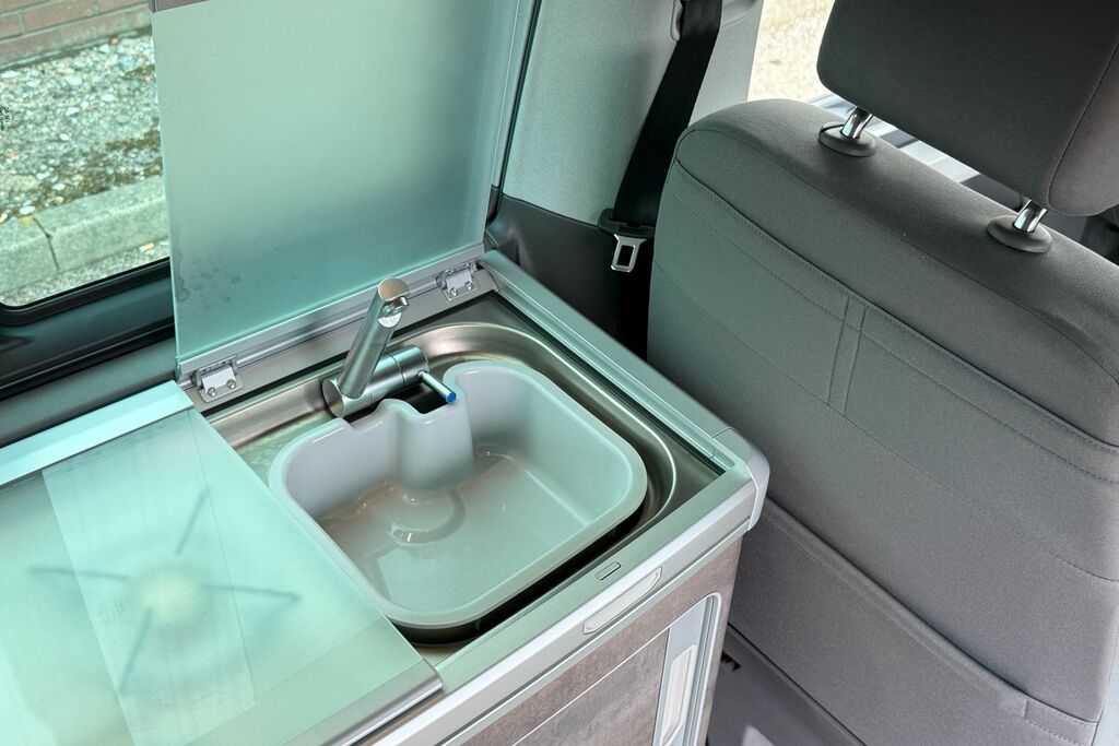 Volkswagen California Mpv Grey #49