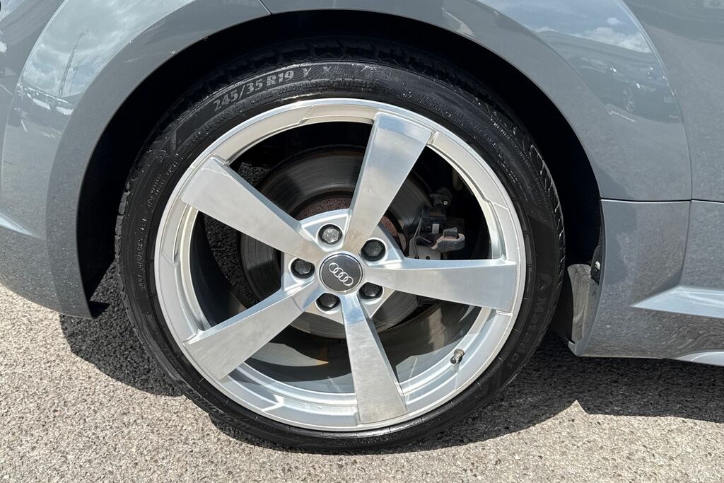 Audi TT Tfsi S Line Black Edition Black #11