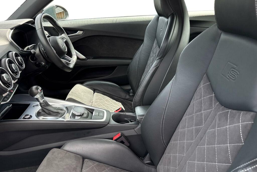 Audi TT Tfsi S Line Black Edition Black #15