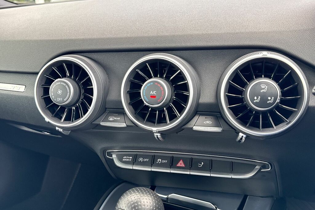 Audi TT Tfsi S Line Black Edition Black #21