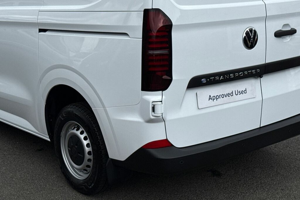 Volkswagen E-Transporter 100Kw 65Kwh Commerce Plus Van White #7