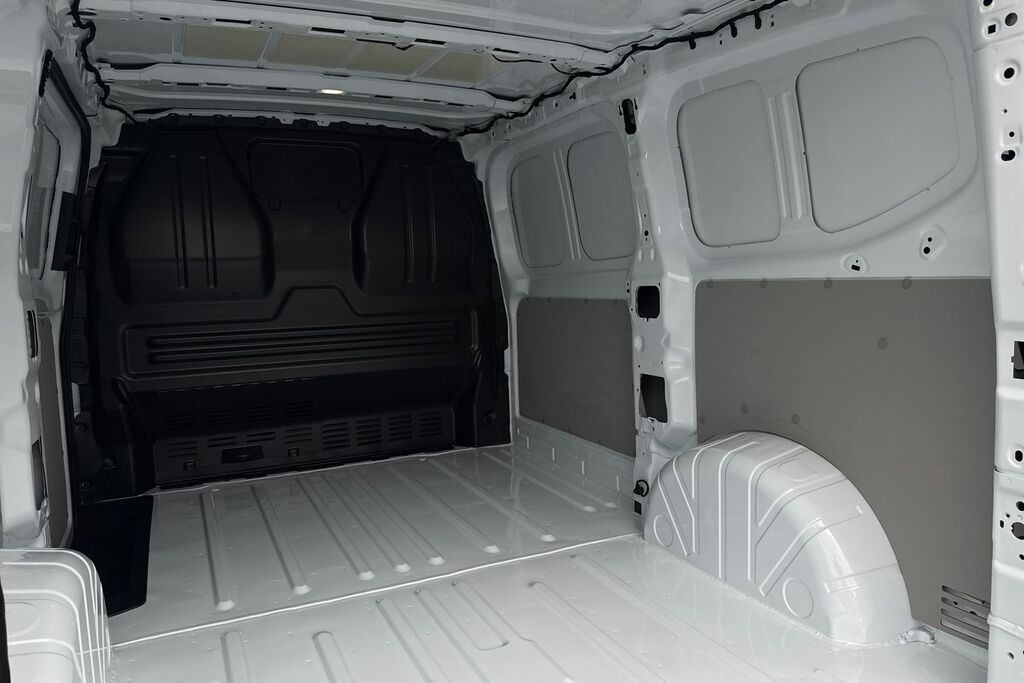 Volkswagen E-Transporter 100Kw 65Kwh Commerce Plus Van White #44