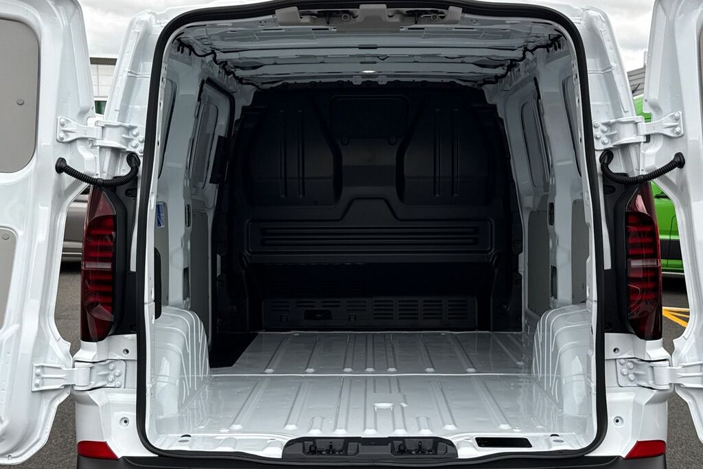 Volkswagen E-Transporter 100Kw 65Kwh Commerce Plus Van White #6