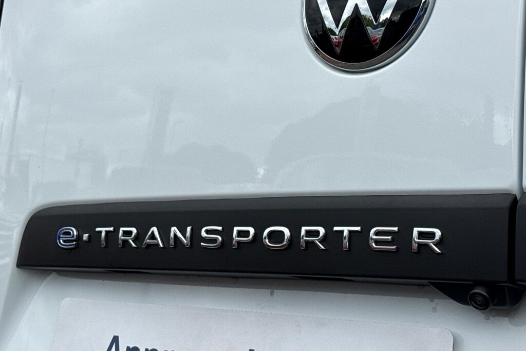 Volkswagen E-Transporter 100Kw 65Kwh Commerce Plus Van White #36