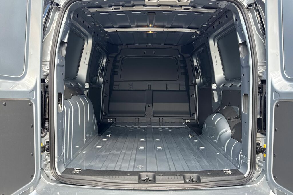 Volkswagen Caddy Maxi 2.0 Tdi 102Ps Commerce Plus Van Silver #6