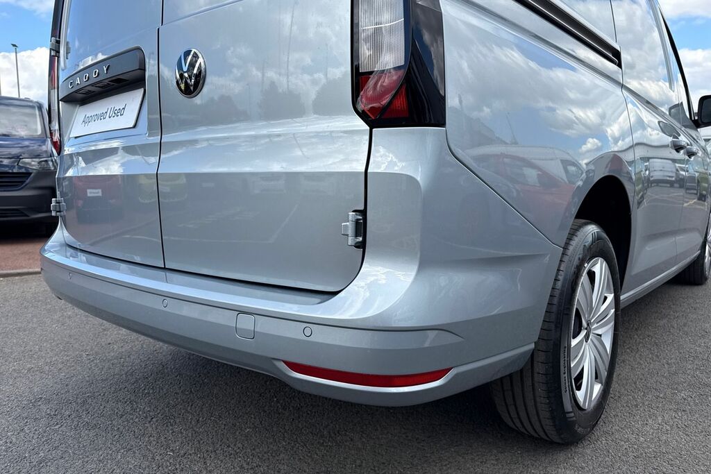Volkswagen Caddy Maxi 2.0 Tdi 122Ps Commerce Pro Van Dsg Tech Pack Black #38
