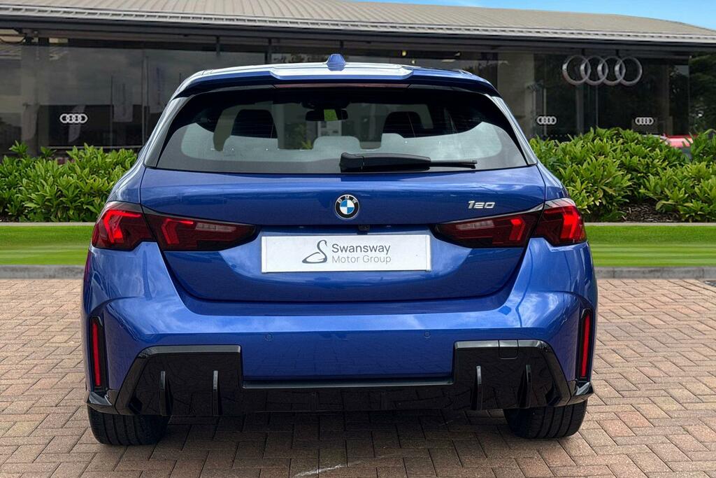 BMW 1 Series 1.5 120I Mht M Sport Dct Euro 6 Ss DY74TBO Blue #4