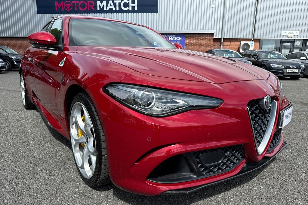 Alfa Romeo Giulia Grey #8
