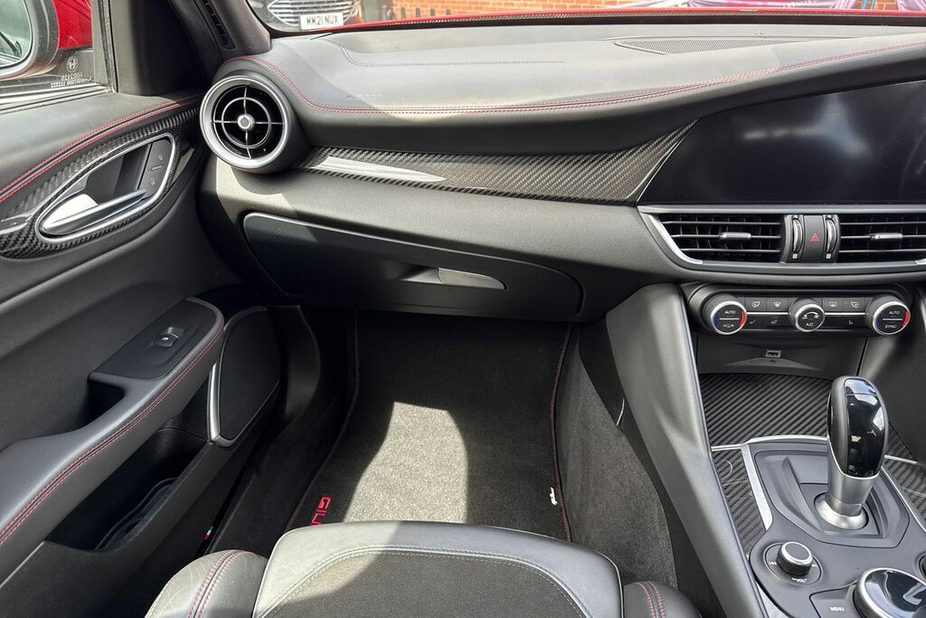 Alfa Romeo Giulia Grey #19