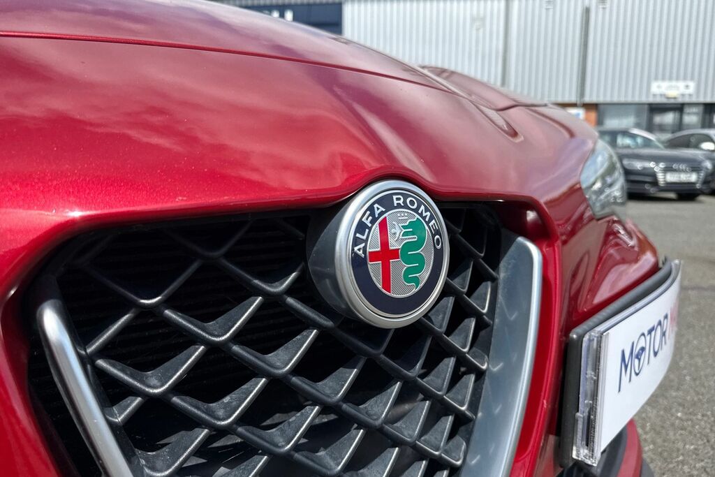 Alfa Romeo Giulia Grey #27