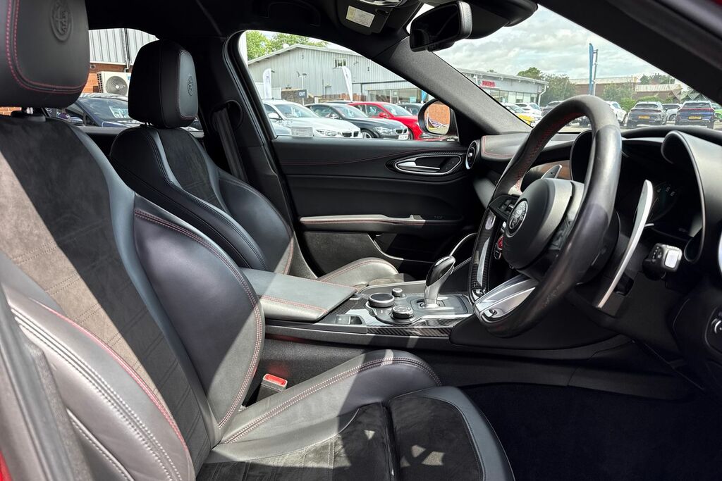 Alfa Romeo Giulia Grey #23