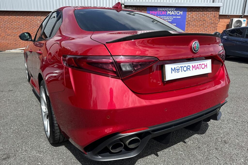 Alfa Romeo Giulia Grey #7
