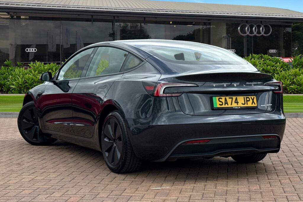Tesla Model 3 Dual Motor Long Range 4Wde Grey #2