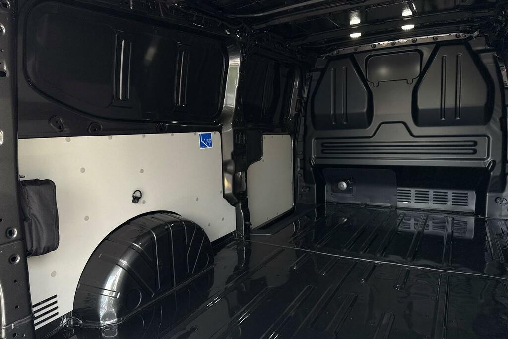 Volkswagen Transporter 2L Commerce Pro Grey #41