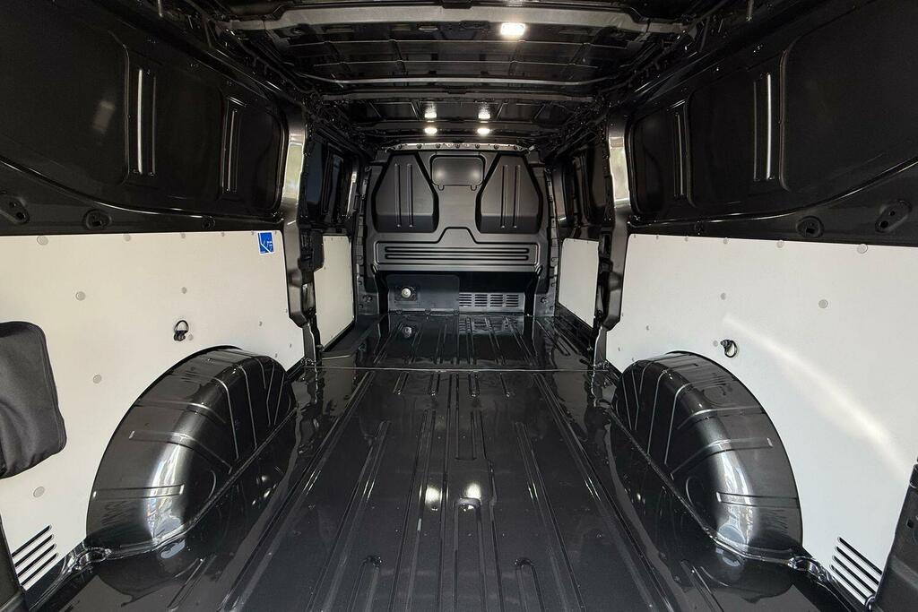 Volkswagen Transporter 2L Commerce Pro Grey #42