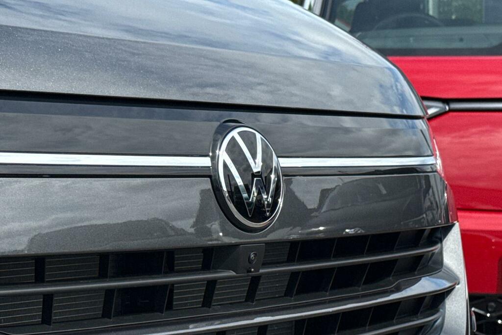 Volkswagen Transporter 2L Commerce Pro Grey #31
