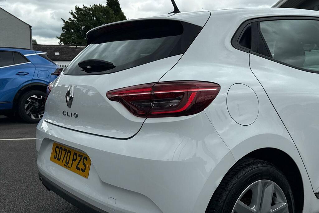 Renault Clio Clio Iconic Tce Silver #29