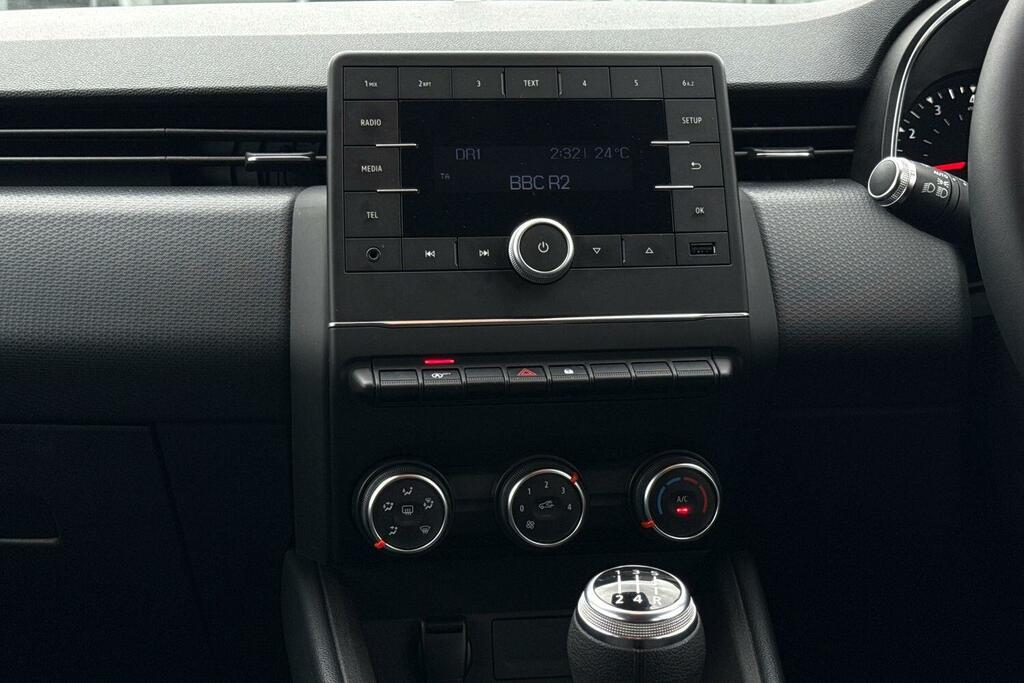 Renault Clio Clio Iconic Tce Silver #33