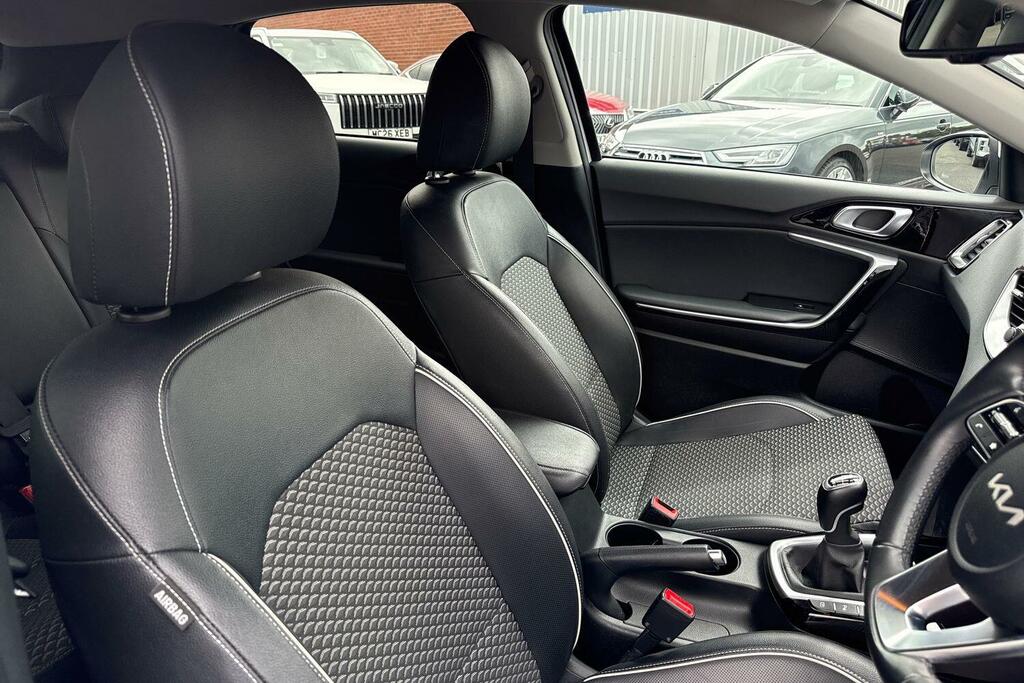 Kia Ceed 1.5T Gdi Isg Gt-line Blue #21
