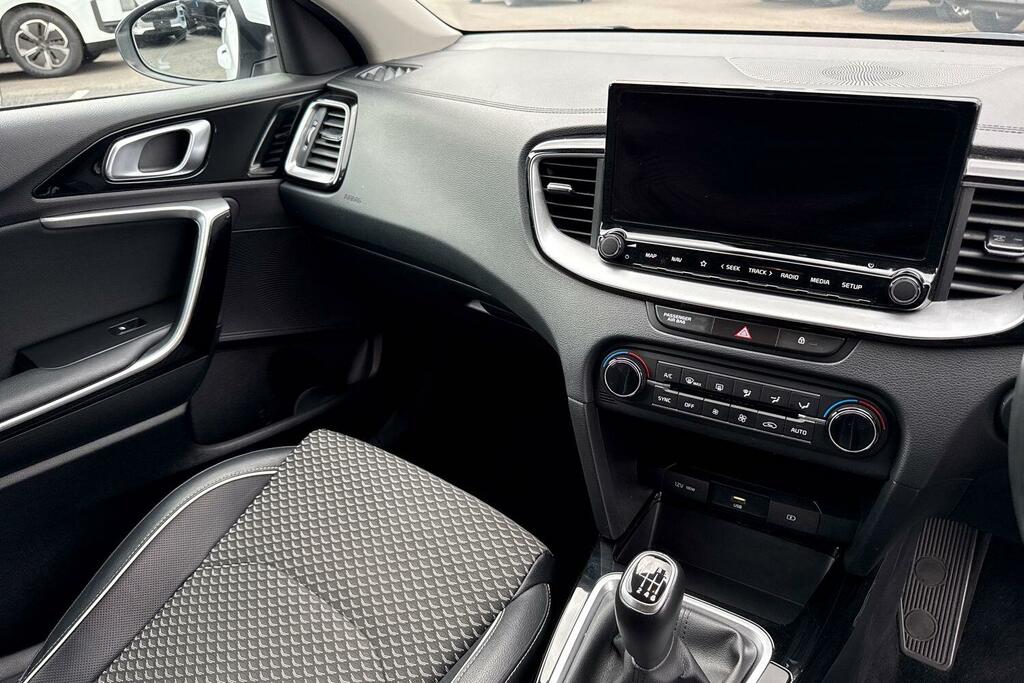 Kia Ceed 1.5T Gdi Isg Gt-line Blue #33