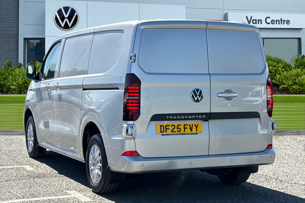 Volkswagen Transporter 2.0 Tdi T28 Commerce Pro Fwd Swb Euro 6 Ss Grey #2