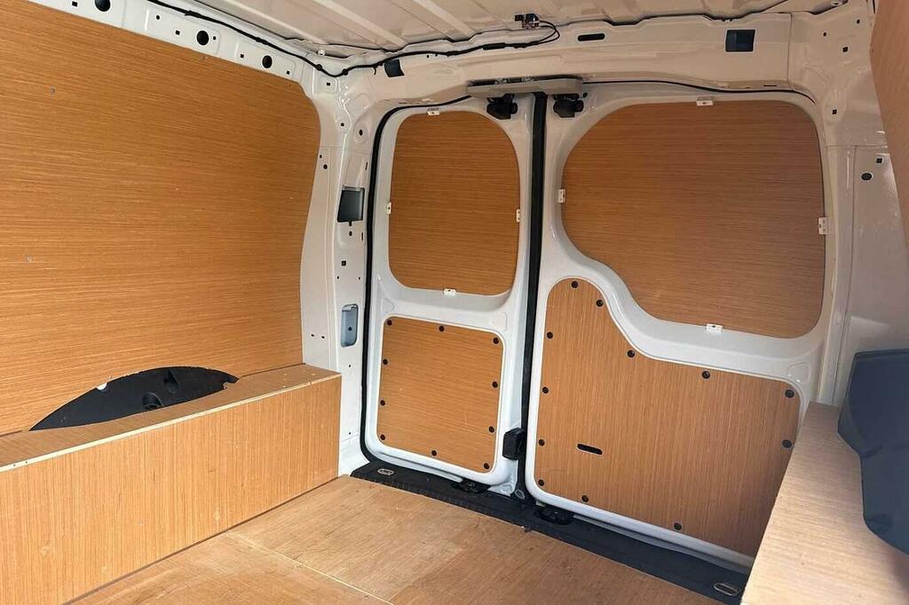Volkswagen Caddy 2.0 Tdi 102Ps Commerce Van Businesstech Pack White #13