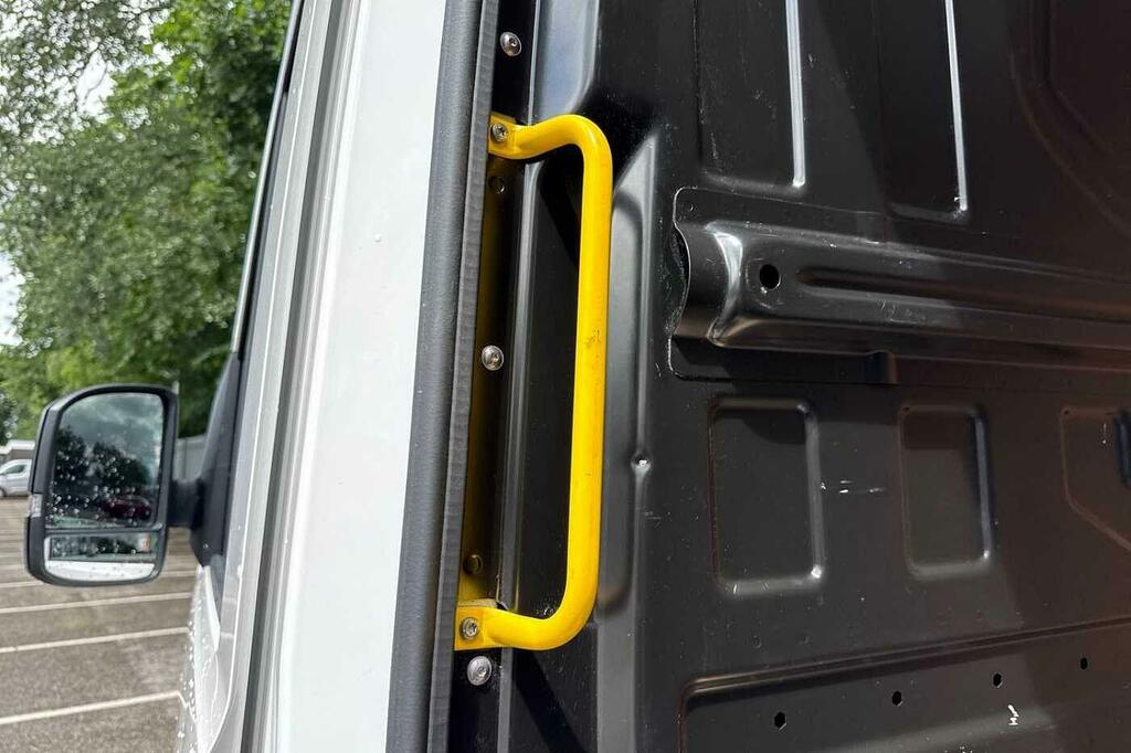 Volkswagen Crafter Crafter Cr35 Commerce Tdi White #34
