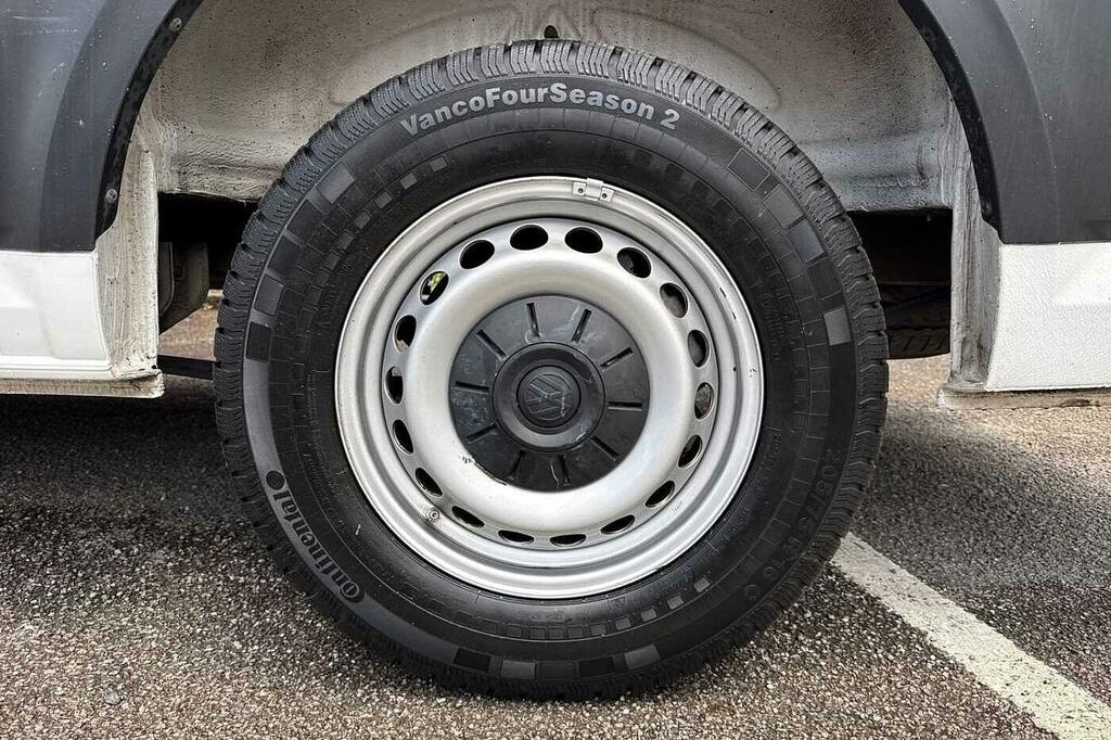 Volkswagen Crafter Crafter Cr35 Commerce Tdi White #22