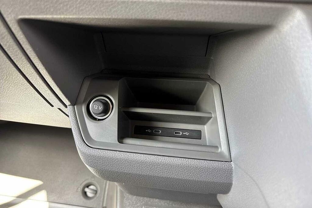 Volkswagen Crafter Crafter Cr35 Commerce Tdi White #45