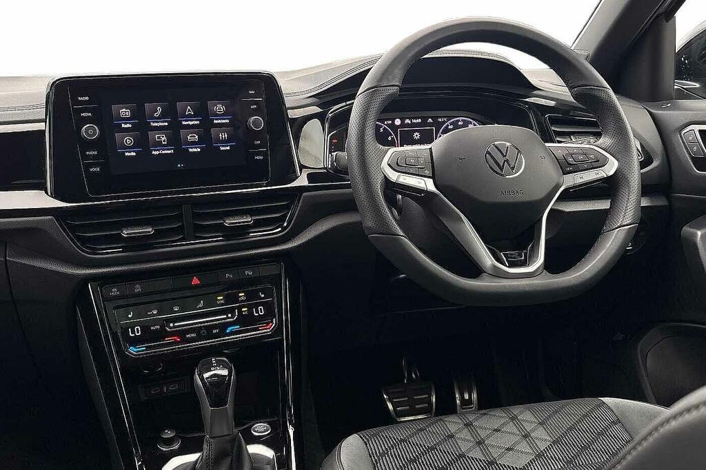 Volkswagen T-Roc 1.5 Tsi Black Edition Plus Dsg Tailg Silver #2