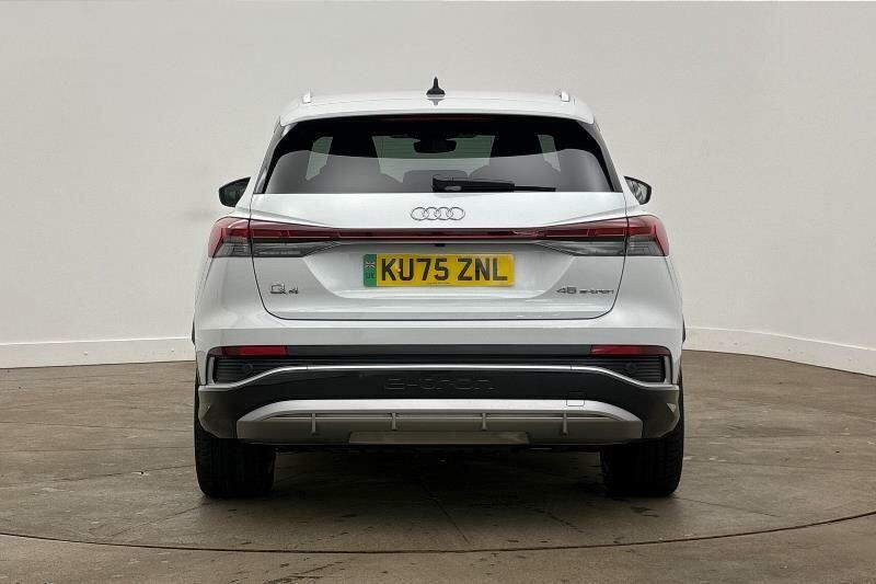 Audi Q4 E Tron Q4 Black Edition 35 E-tron 125,00 Kw Black #8