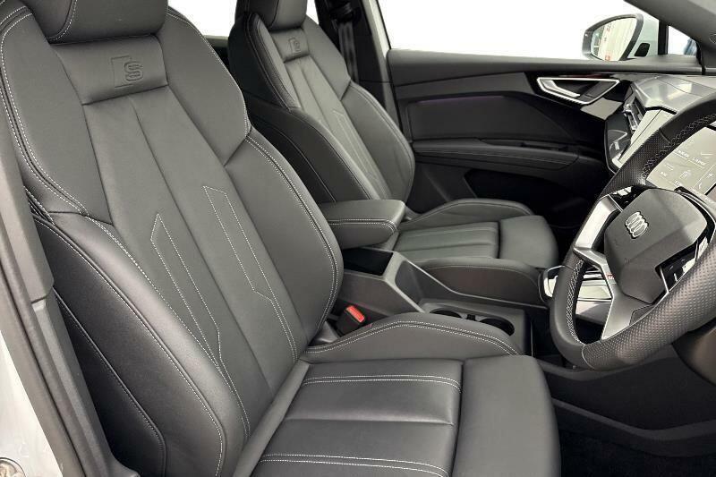 Audi Q4 E Tron Q4 Black Edition 35 E-tron 125,00 Kw Black #10