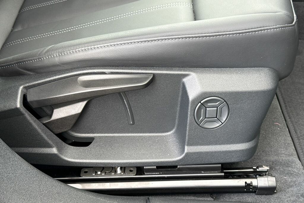 Audi A6 E-tron Avant 100Kwh S Line Quattro 5-Door Black #39