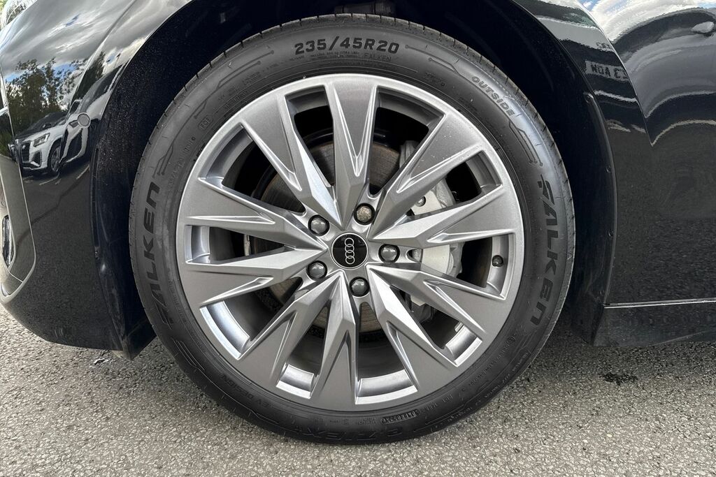 Audi A6 E-tron Avant 100Kwh S Line Quattro 5-Door Black #12